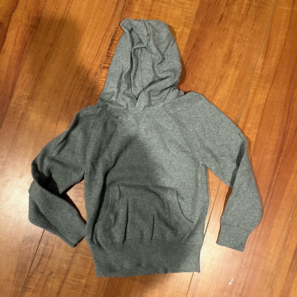 Hooded sweater